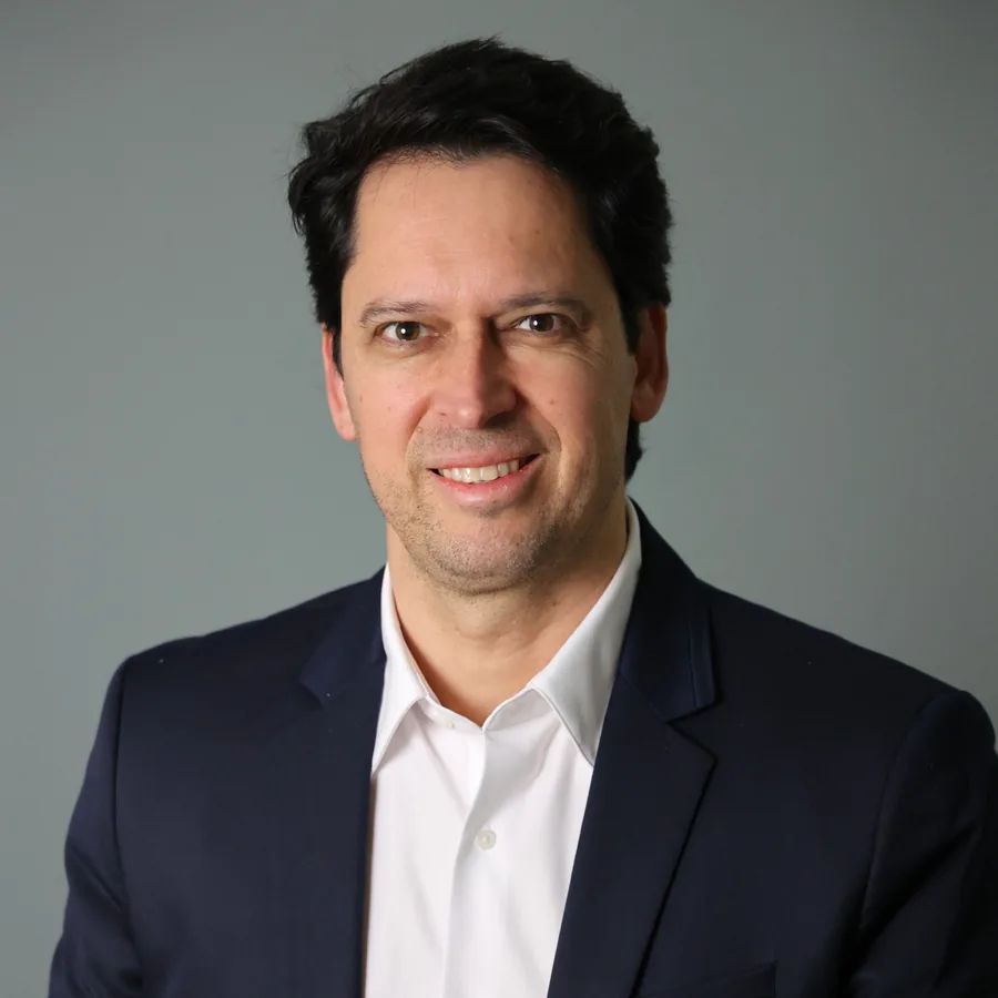 Fabio Borges — International Real Estate Broker